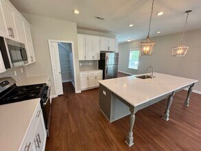 172 Wellons Creek Dr in Garner, NC - Building Photo - Building Photo