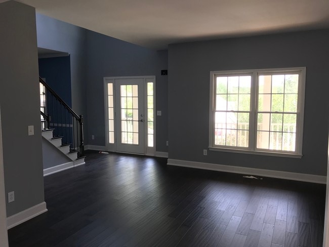 580 Wisteria Dr in Woodstock, GA - Building Photo - Building Photo