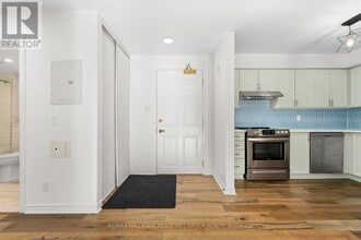 49 Jacobs Terrace in Barrie, ON - Building Photo - Building Photo