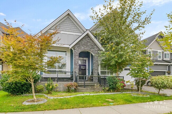 16482-16463 63 Ave in Surrey, BC - Building Photo - Building Photo