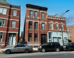 1930 N Damen Ave in Chicago, IL - Building Photo - Building Photo