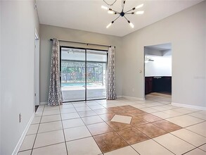 1623 Carter Oaks Dr in Valrico, FL - Building Photo - Building Photo