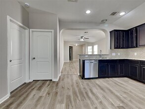 12204 Timber Arch Ln in Manor, TX - Building Photo - Building Photo