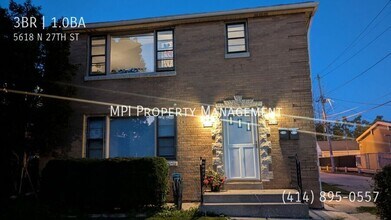 5618 N 27TH St in Milwaukee, WI - Building Photo - Building Photo