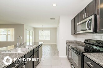 327 Tierra Verde Way in Bradenton, FL - Building Photo - Building Photo