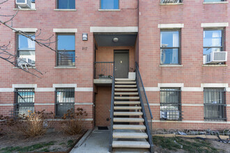 217 Berry St in Brooklyn, NY - Building Photo - Building Photo