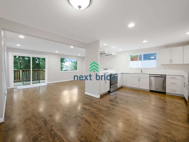 property at 13709 115th Ave NE