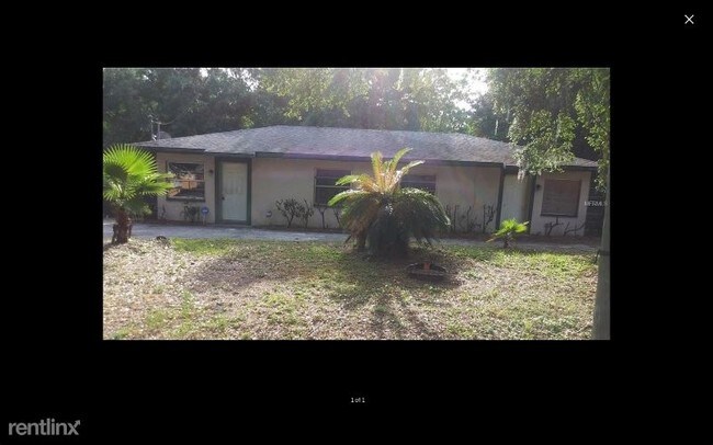 3614 N 72nd St in Tampa, FL - Foto de edificio - Building Photo