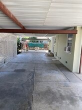 620 E Tulare Ave in Visalia, CA - Building Photo - Building Photo