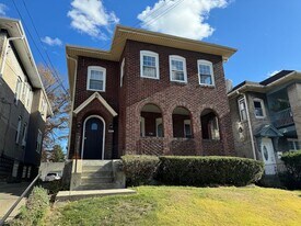 2349 Tilbury Ave in Pittsburgh, PA - Building Photo