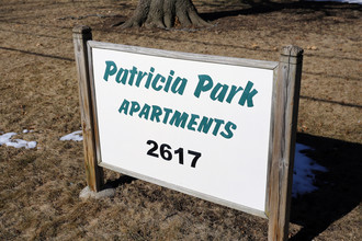 Patricia Park Apartments in Urbandale, IA - Building Photo - Building Photo