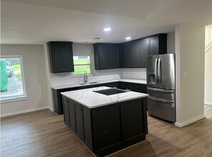 371 Carriage Trail in Montgomery, TX - Building Photo - Building Photo