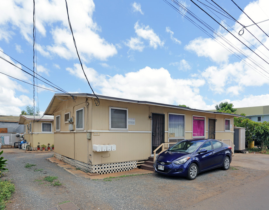 94-752 Haakoa Pl in Waipahu, HI - Building Photo