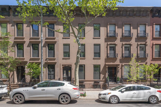 441 E 87th St in New York, NY - Building Photo - Building Photo