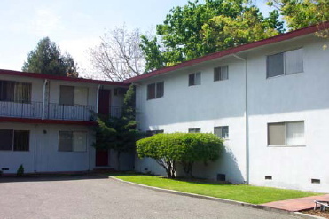 750 B St in Davis, CA - Foto de edificio - Building Photo