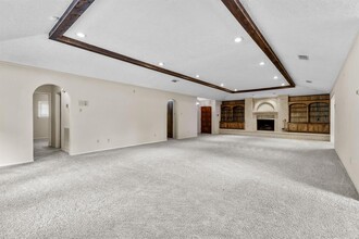 4010 Paraguay Cir in Pasadena, TX - Building Photo - Building Photo