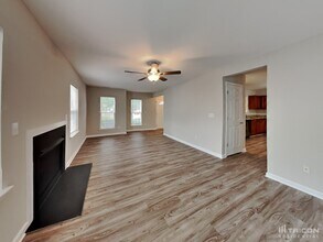 617 Champion St in Clayton, NC - Building Photo - Building Photo