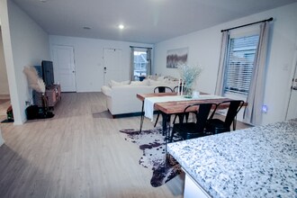 15104 Bull Wagon Wy in Fort Worth, TX - Building Photo - Building Photo