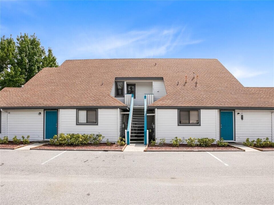 3101 Ave V NW-Unit -3107 in Winter Haven, FL - Building Photo