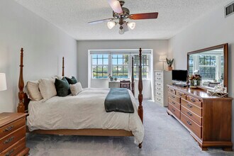 4280 Hazel Ave in Palm Beach Gardens, FL - Building Photo - Building Photo
