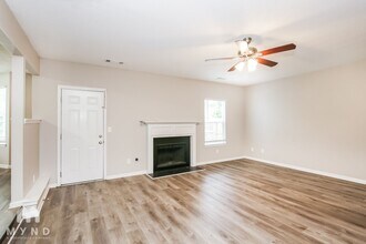 3662 Caseys Cove in Ellenwood, GA - Building Photo - Building Photo