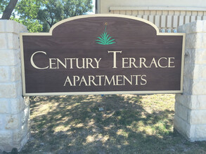 Century Terrace in San Angelo, TX - Building Photo - Building Photo