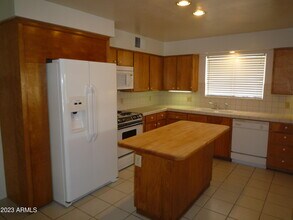 1815 N Daffodil St in Tempe, AZ - Building Photo - Building Photo