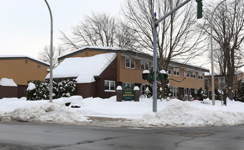 Amsterdam Garden Apartments in Amsterdam, NY - Building Photo - Building Photo