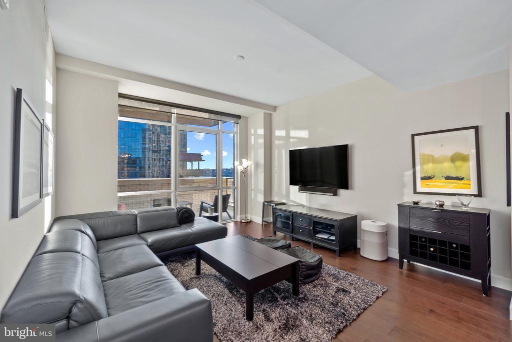 1330 Lancaster St in Baltimore, MD - Foto de edificio