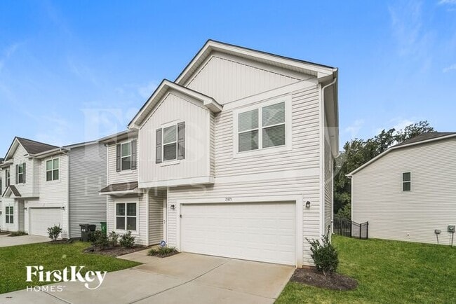 2823 Curbstone Ln in Charlotte, NC - Building Photo - Building Photo