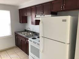 1125 Vine St in Liverpool, NY - Building Photo - Building Photo