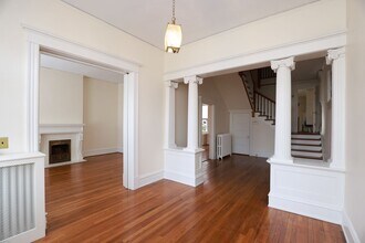 3115 Grove Ave in Richmond, VA - Building Photo - Building Photo