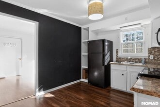 215 N Pine St in Pinebluff, NC - Foto de edificio - Building Photo