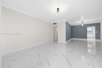 1152 99th St in Bay Harbor Islands, FL - Foto de edificio - Building Photo