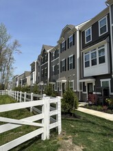 48 Sidney Ln in Stratford, NJ - Building Photo - Building Photo
