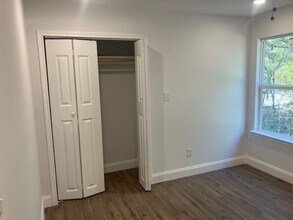 110 Bowie St in Mabank, TX - Building Photo - Building Photo