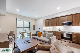 8312 Lake Murray Blvd in San Diego, CA - Building Photo