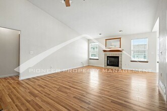 205 Hawthorn St in Frederick, CO - Building Photo - Building Photo
