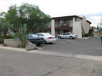 Camino Villas Apartment in Tucson, AZ - Foto de edificio - Building Photo