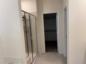 2101 Sue Ellen St in Anna, TX - Foto de edificio - Building Photo