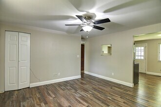7371 Cedar Knolls Dr in Dayton, OH - Building Photo - Building Photo
