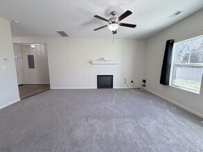 5153 Richard Rd in Virginia Beach, VA - Building Photo - Building Photo