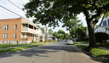 34-36 Sparkill Ave in Albany, NY - Building Photo - Building Photo