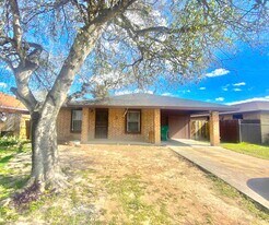 6905 Sun Dr in Pharr, TX - Building Photo
