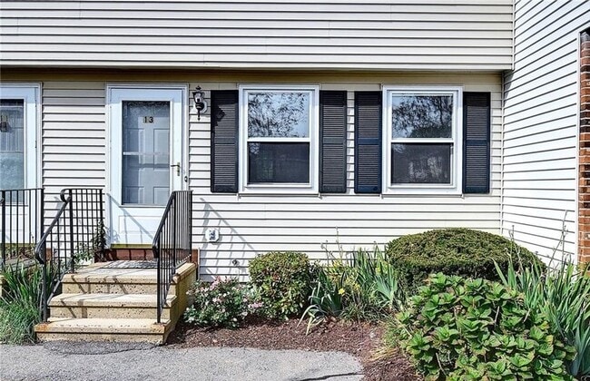 property at 13 Allspice Ln