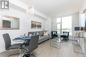 118-118 Holmwood Ave in Ottawa, ON - Building Photo - Building Photo