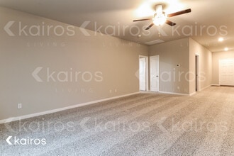 913 NW 4th St in Newcastle, OK - Building Photo - Building Photo