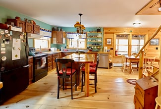 341 Cy Parker Rd in Mount Holly, VT - Building Photo - Building Photo