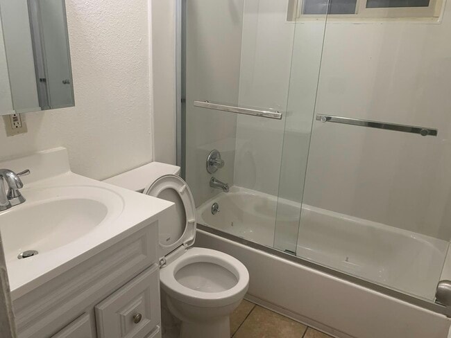 1332 Emeric Ave in San Pablo, CA - Building Photo - Building Photo