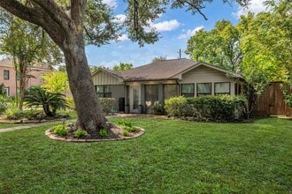 801 N 3rd St in Bellaire, TX - Building Photo - Building Photo